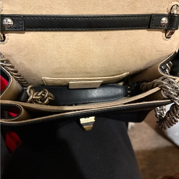 Fendi Kan I Scalloped Pearl Leather Shoulder / Crossbody Bag - Black/Gold - Picture 7 of 13